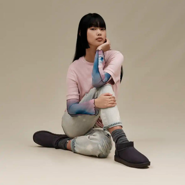 UGG WOMEN'S CLASSIC ULTRA MINI BLACK