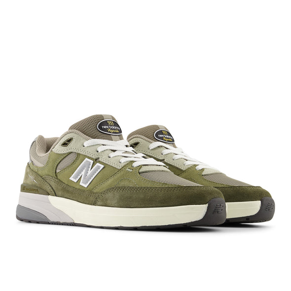 NB NUMERIC 933 ANDREW REYNOLDS OLIVE