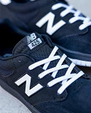 NB NUMERIC 425 BLACK/WHITE